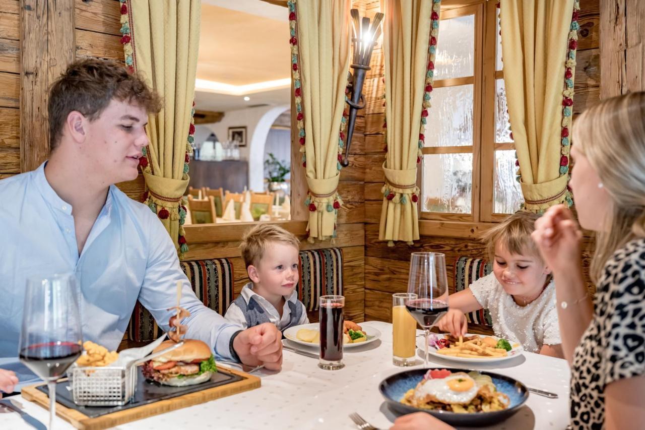 Hotel Grauer Baer Сьолден Екстериор снимка