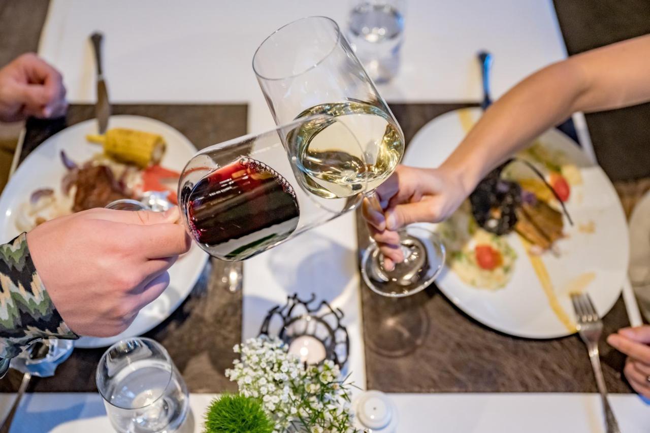 Hotel Grauer Baer Сьолден Екстериор снимка