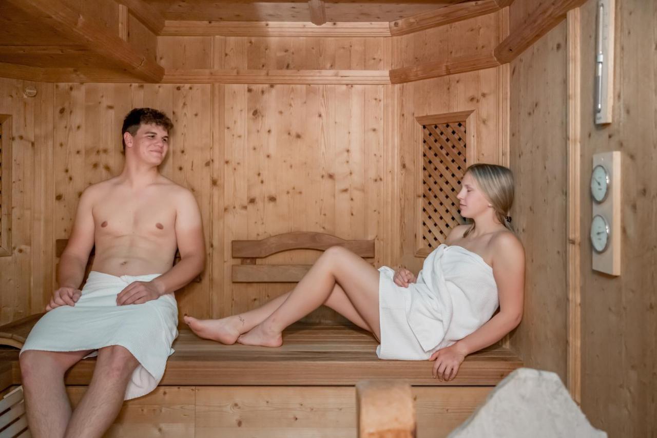 Hotel Grauer Baer Сьолден Екстериор снимка