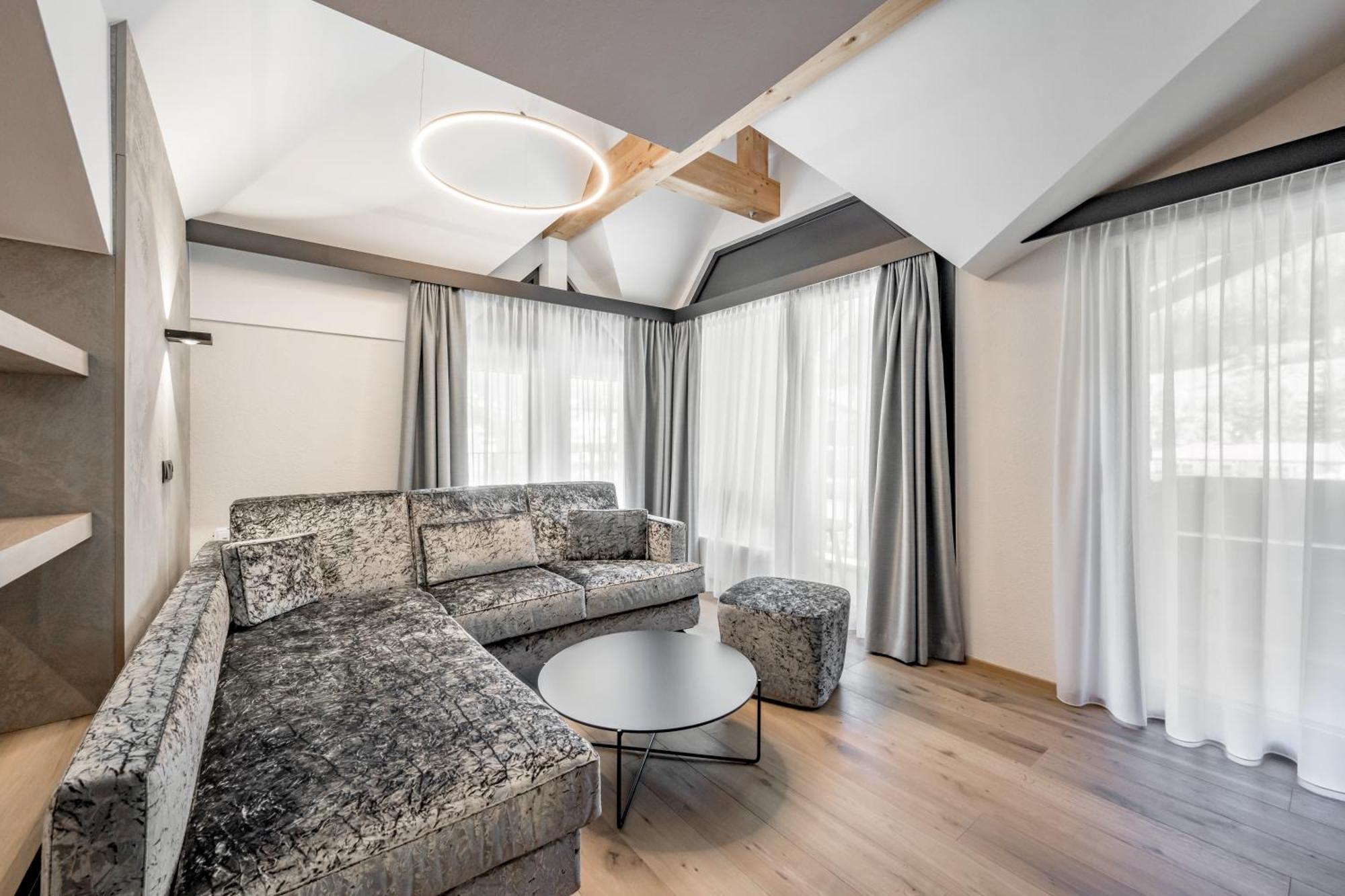 Hotel Grauer Baer Сьолден Екстериор снимка